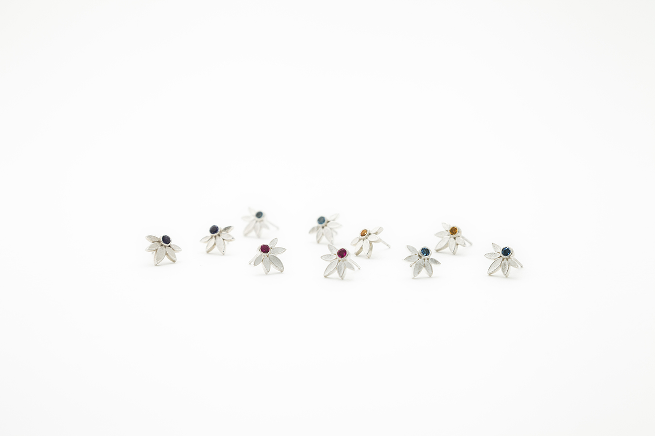 Lotus Studs