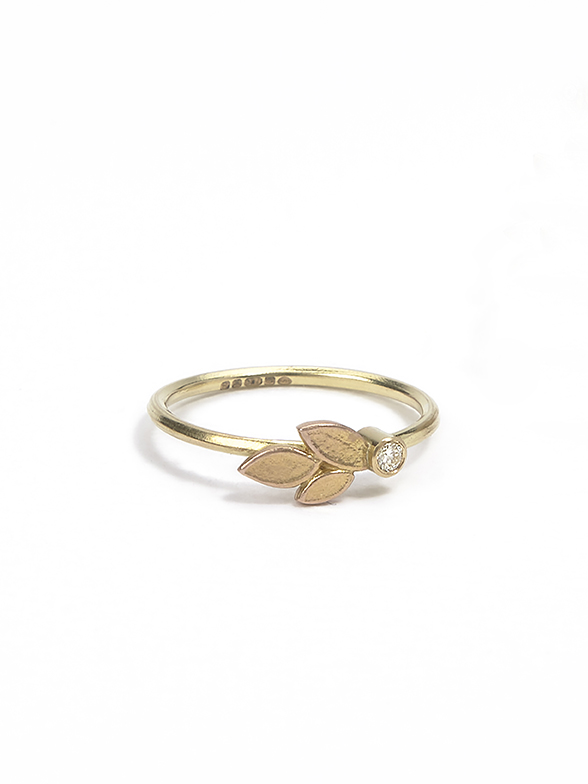 Laurel Ring