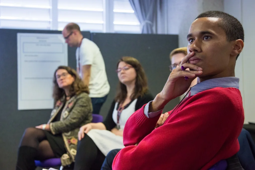 Our consultant Isak Nti Asare at the UK Civil Service's Unconference 2017, Reimagining Public Service, organised by OneTeamGov. Photo from oneteamgov flickr page .