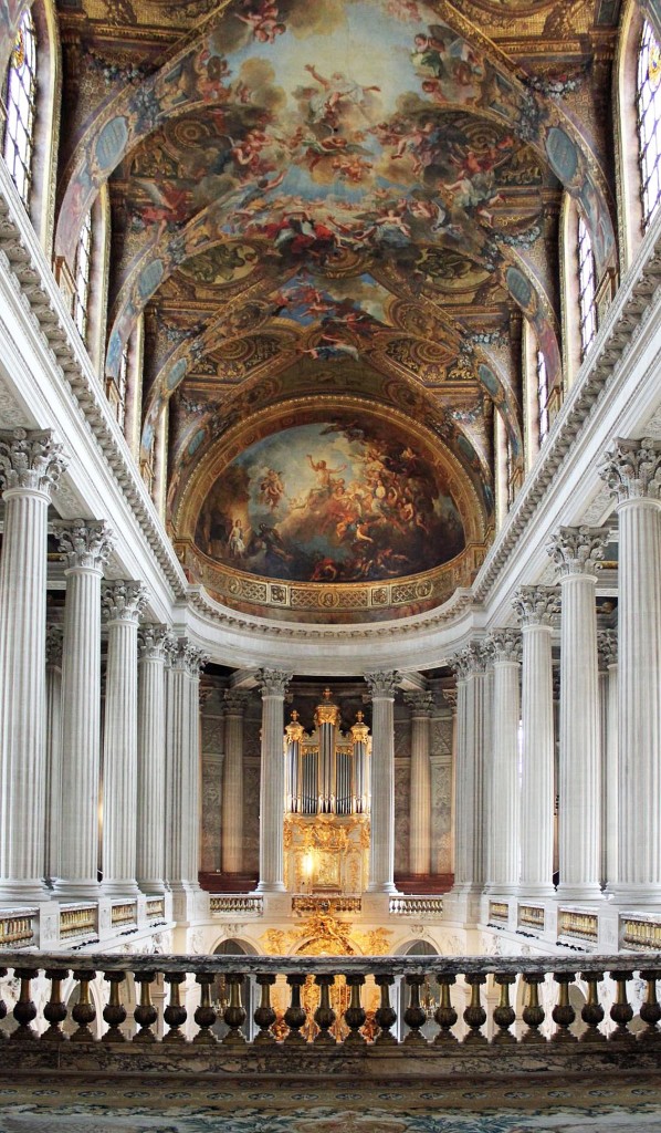 Versailles-Hallway-598x1024.jpg