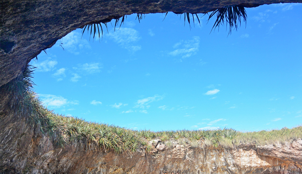 The Best Way To Do Las Islas Marietas On A Budget