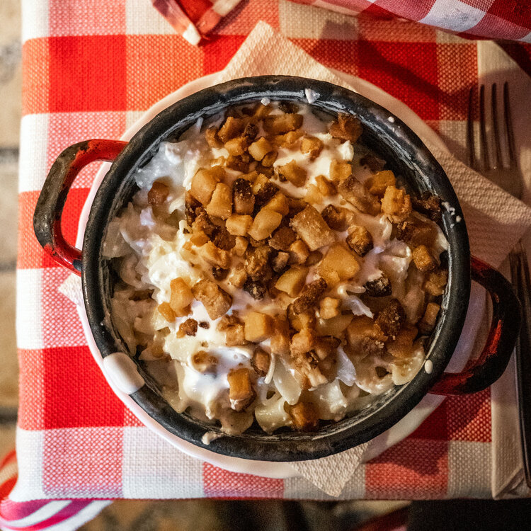 Hungarian Foods: Cottage Cheese Pasta - Túrós Csusza