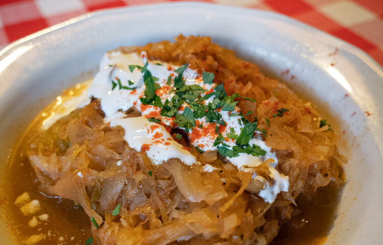 Hungarian Foods: Cabbage Rolls - Töltött Káposzta