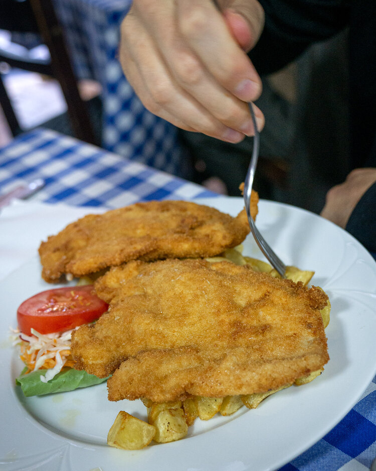 Hungarian Dishes: Chicken Cutlet - Rántott Hús