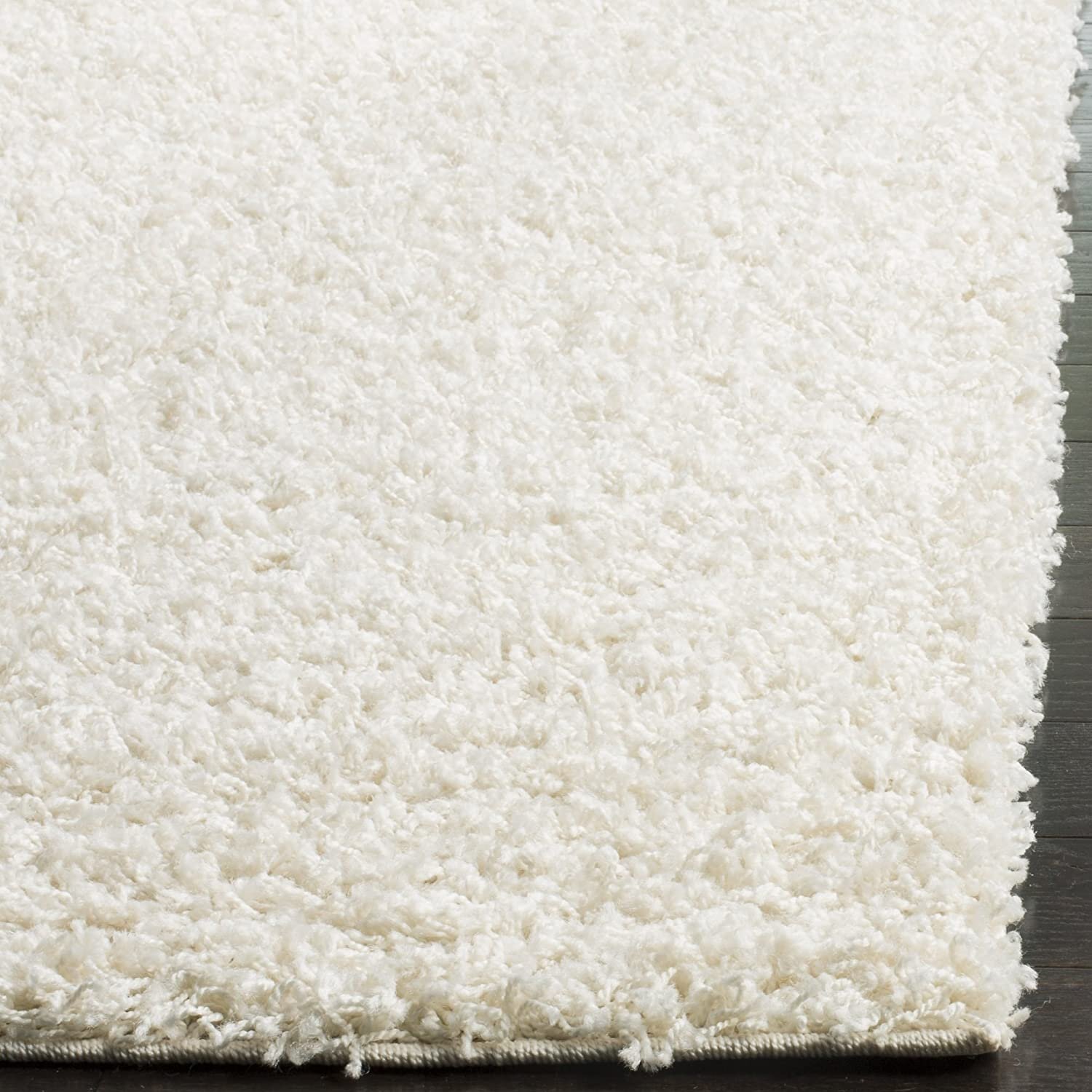 cream shag rug