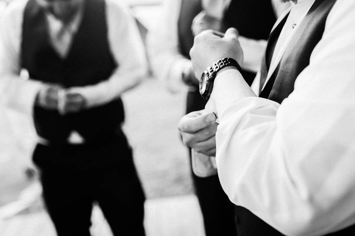 grrom and groomsman getting ready coulter lake ranch in riflewestern slope wedding photographer colorado diana coulter photography-4.jpg