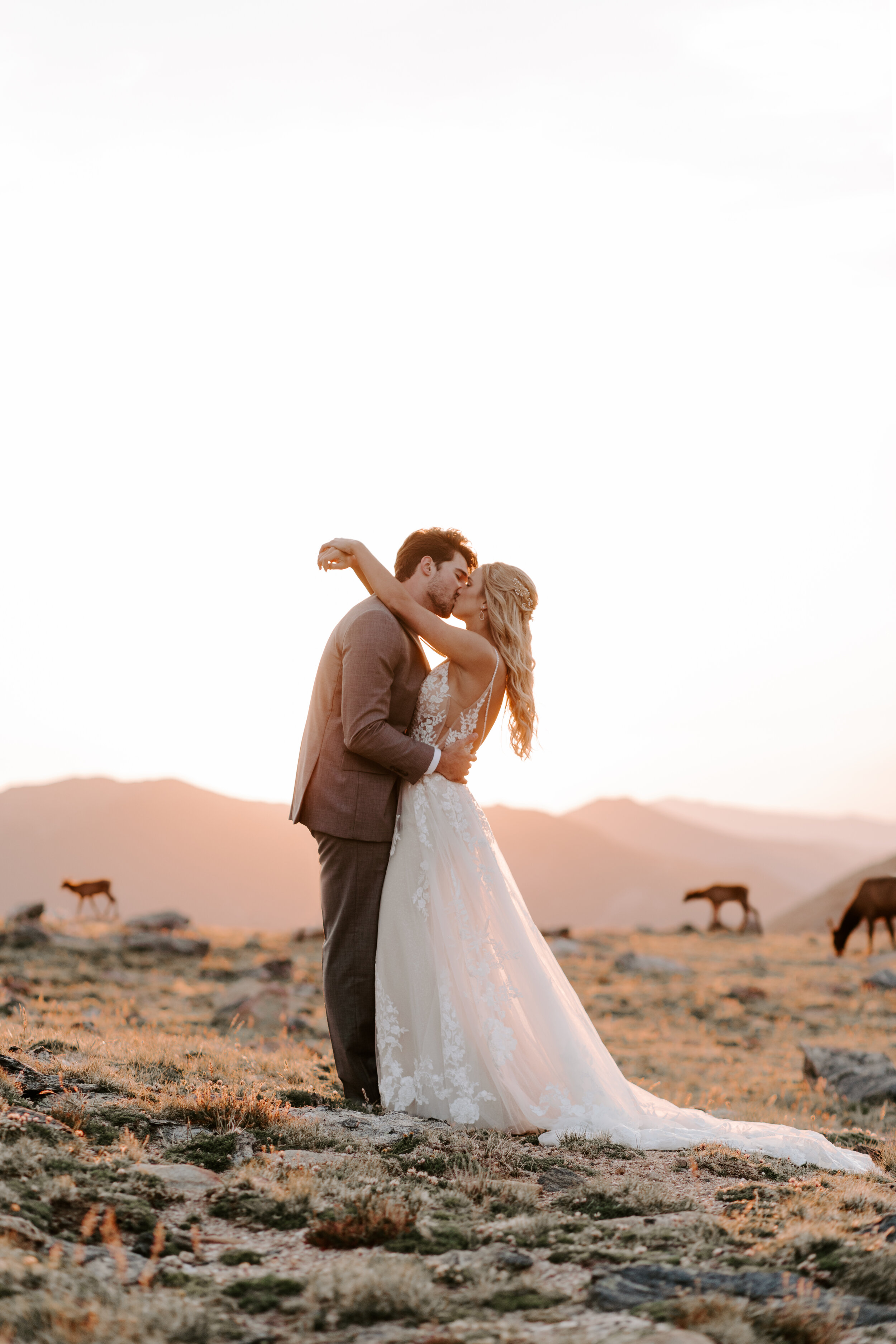 7 Reasons You'll Fall In Love With a Colorado Sunrise Elopement