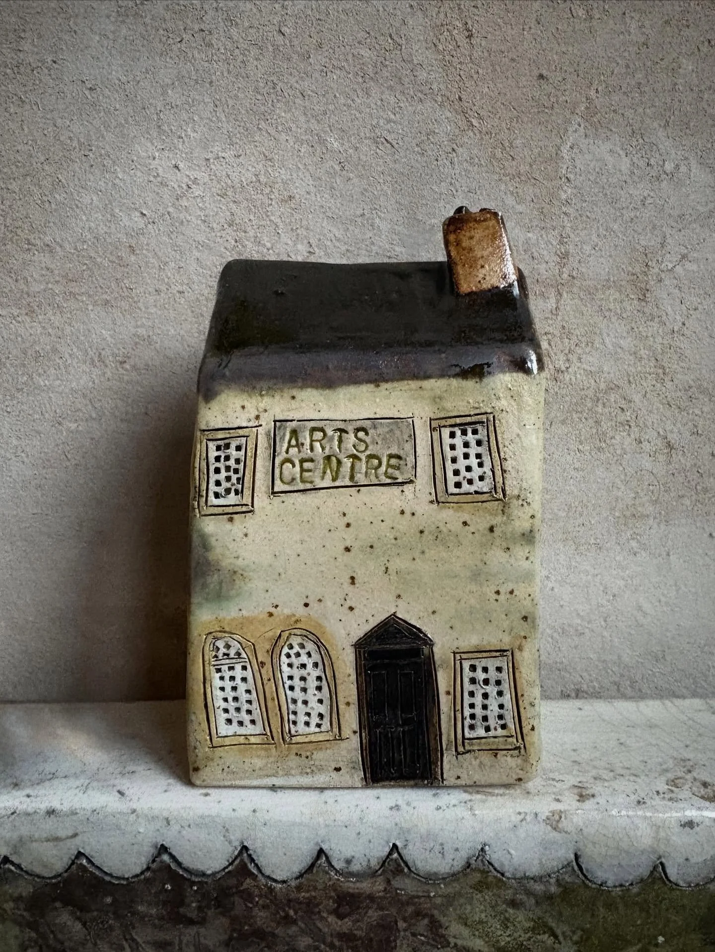 Today I collected my pieces for @heartgallery show Portrait in a Northern Town which starts in January. They had been fired by my generous friend @shopatseed Gabby. 

Elliott and I collected them en route to choosing a Christmas Tree,  we also enjoye