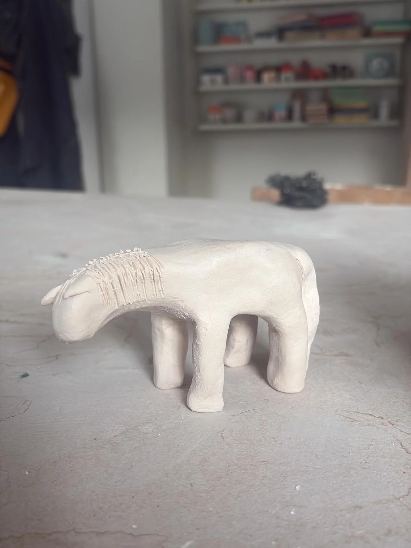 I have been busy making more ponies from porcelain paper clay. We are going to Raku fire some this time too so watch out for those results soon. But first they need to get past the drying and then first firing so wish them luck&hellip;&hellip;
#ceram