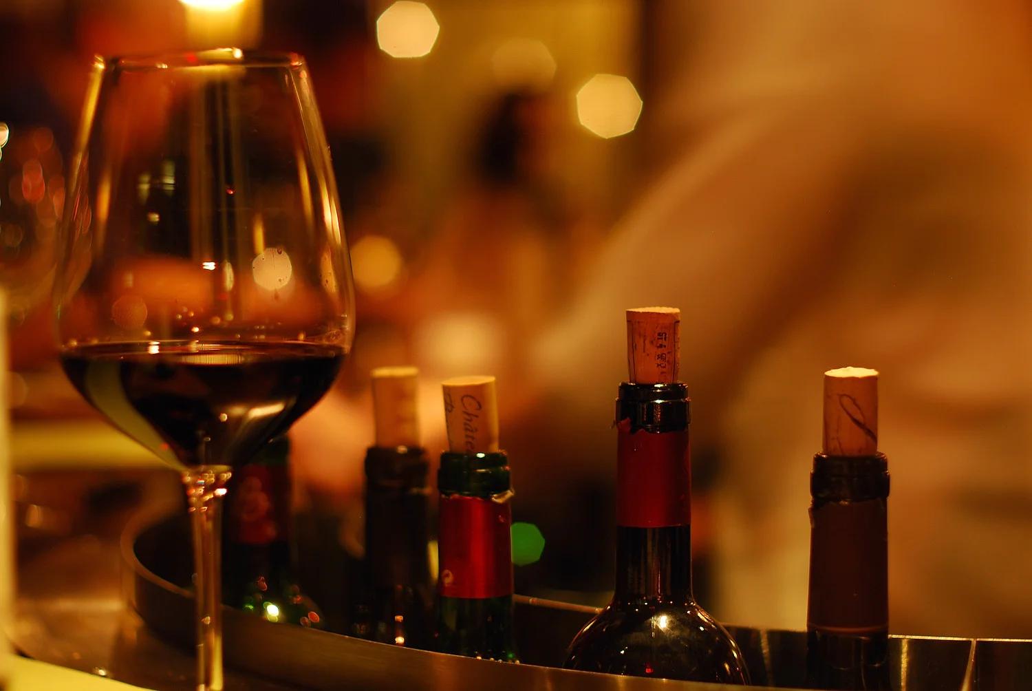 BG-winetasting.jpg