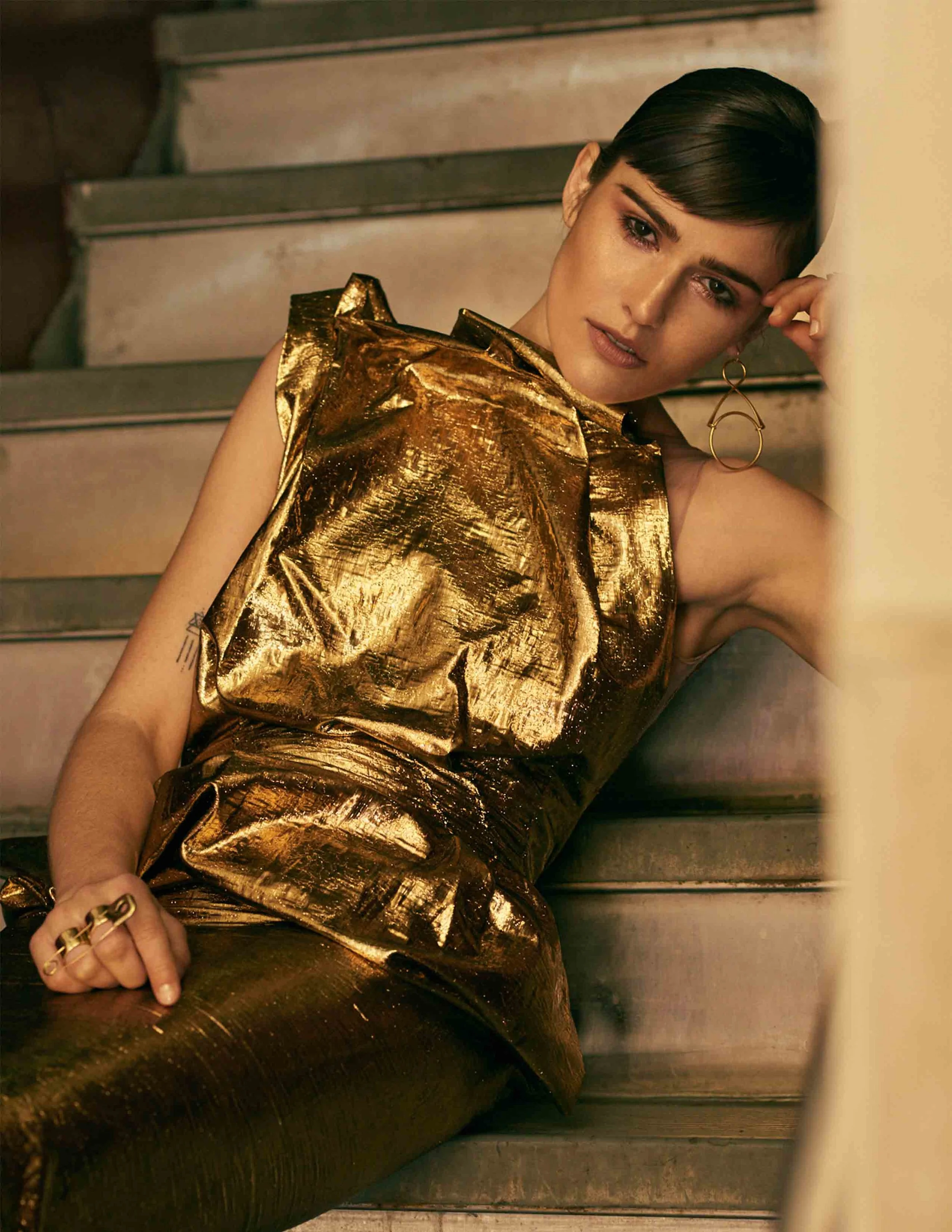 Latest Magazine - Lena Bedoyan