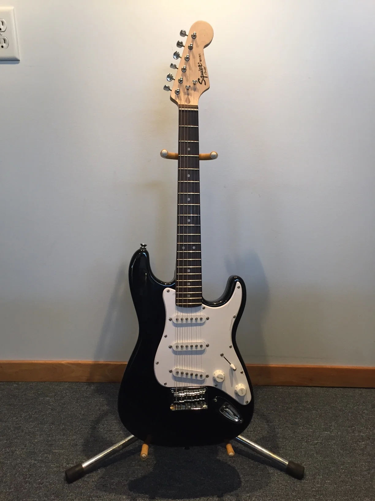 Mini Strat   $95 + tax
