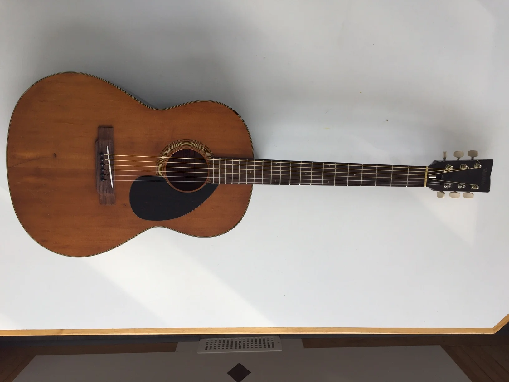 Used 70's YAMAHA FG-75 Parlor Guitar  $225+tax