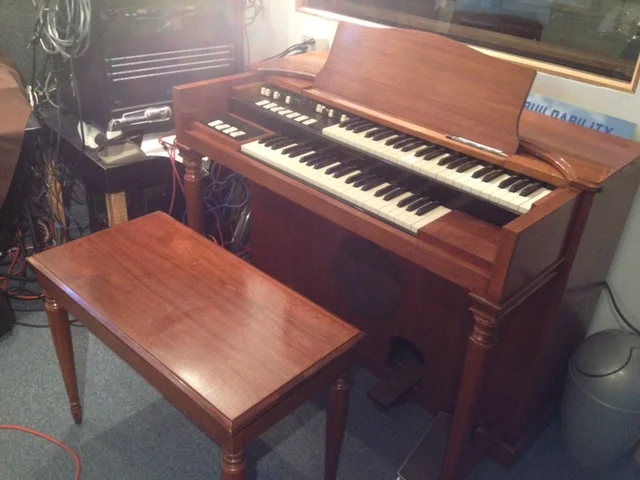 Used Hammond  M100 Original   SOLD