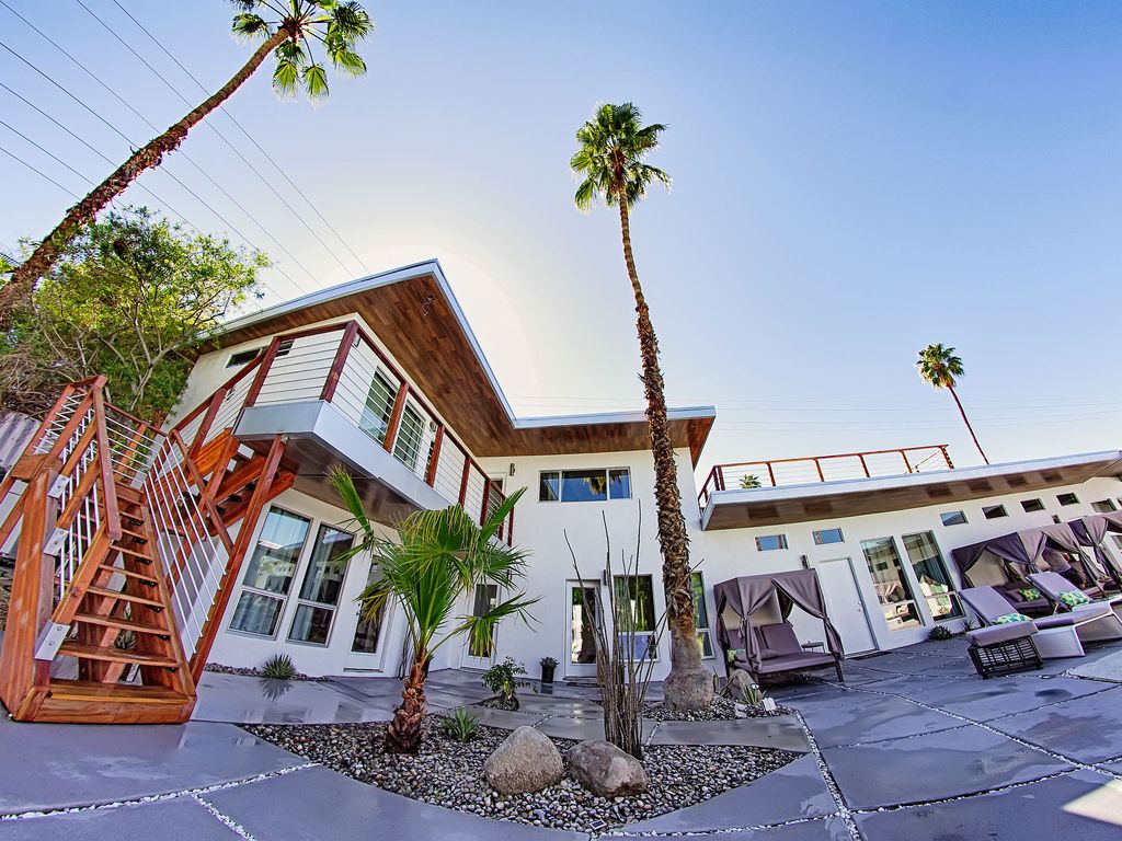 WESLEY RESORT