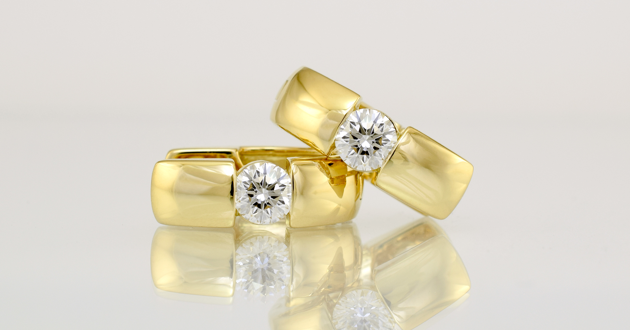 Diamond solitaire Hoops