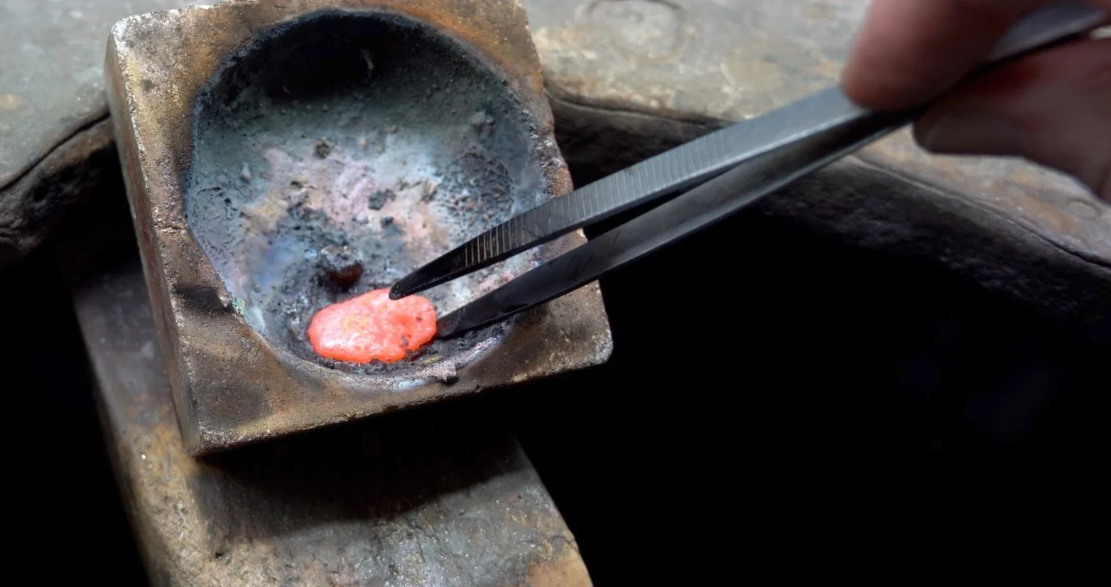 The bangle after melting.