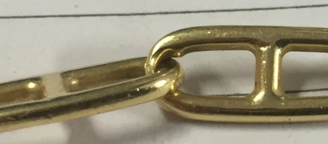 Over time the links wear each other down.
