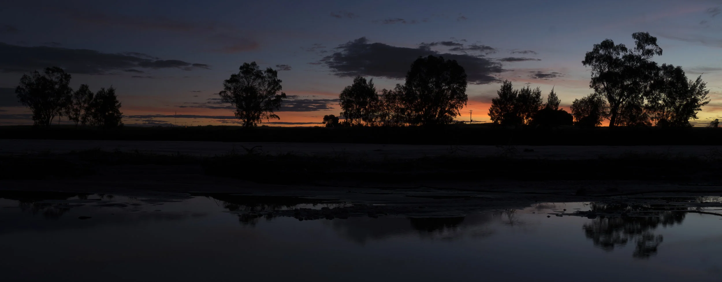 Sunset from the banks of Flinders River before heading to the pub.