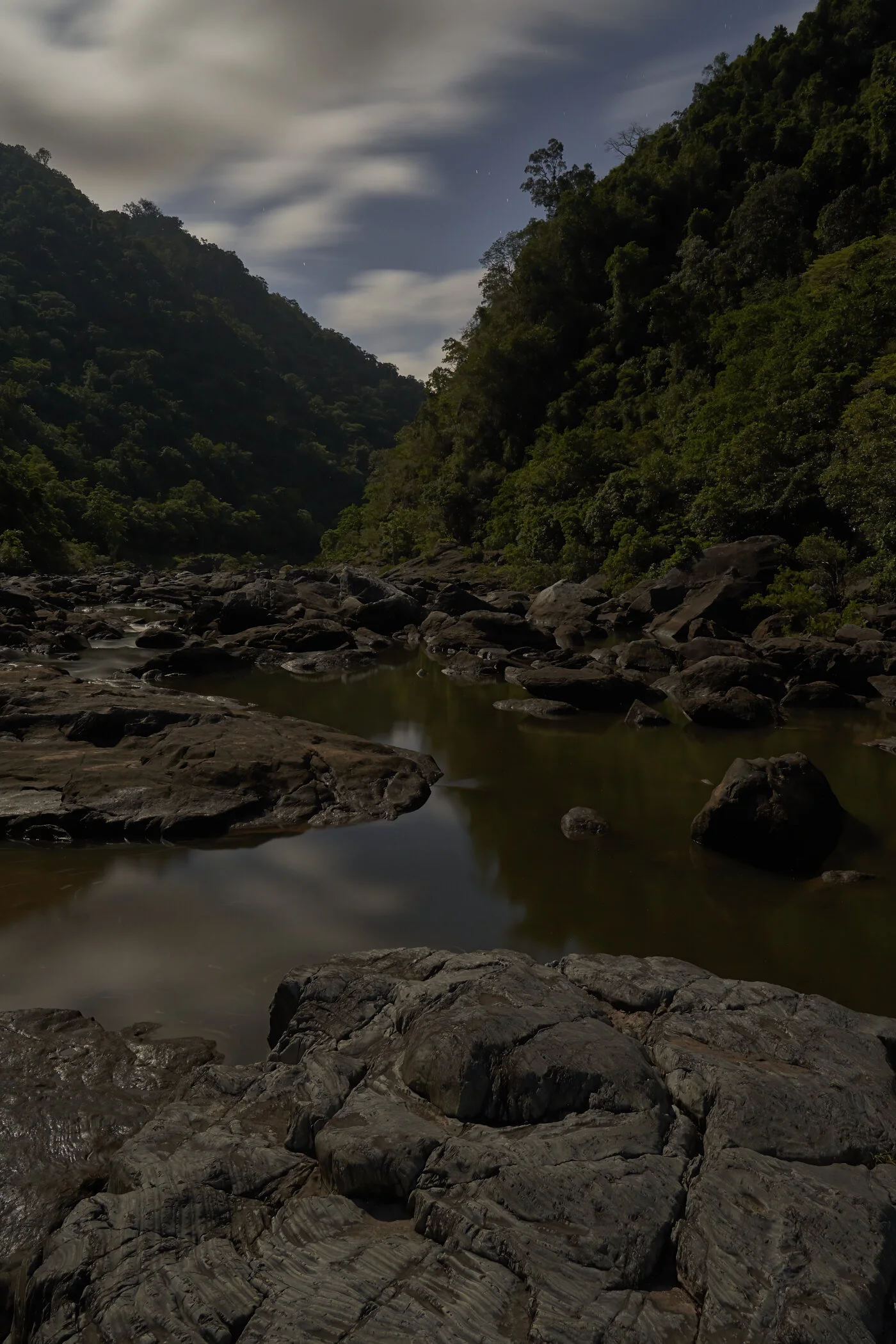 The Gorge at 8:30pm that night during the full moon. 30 second exposure.