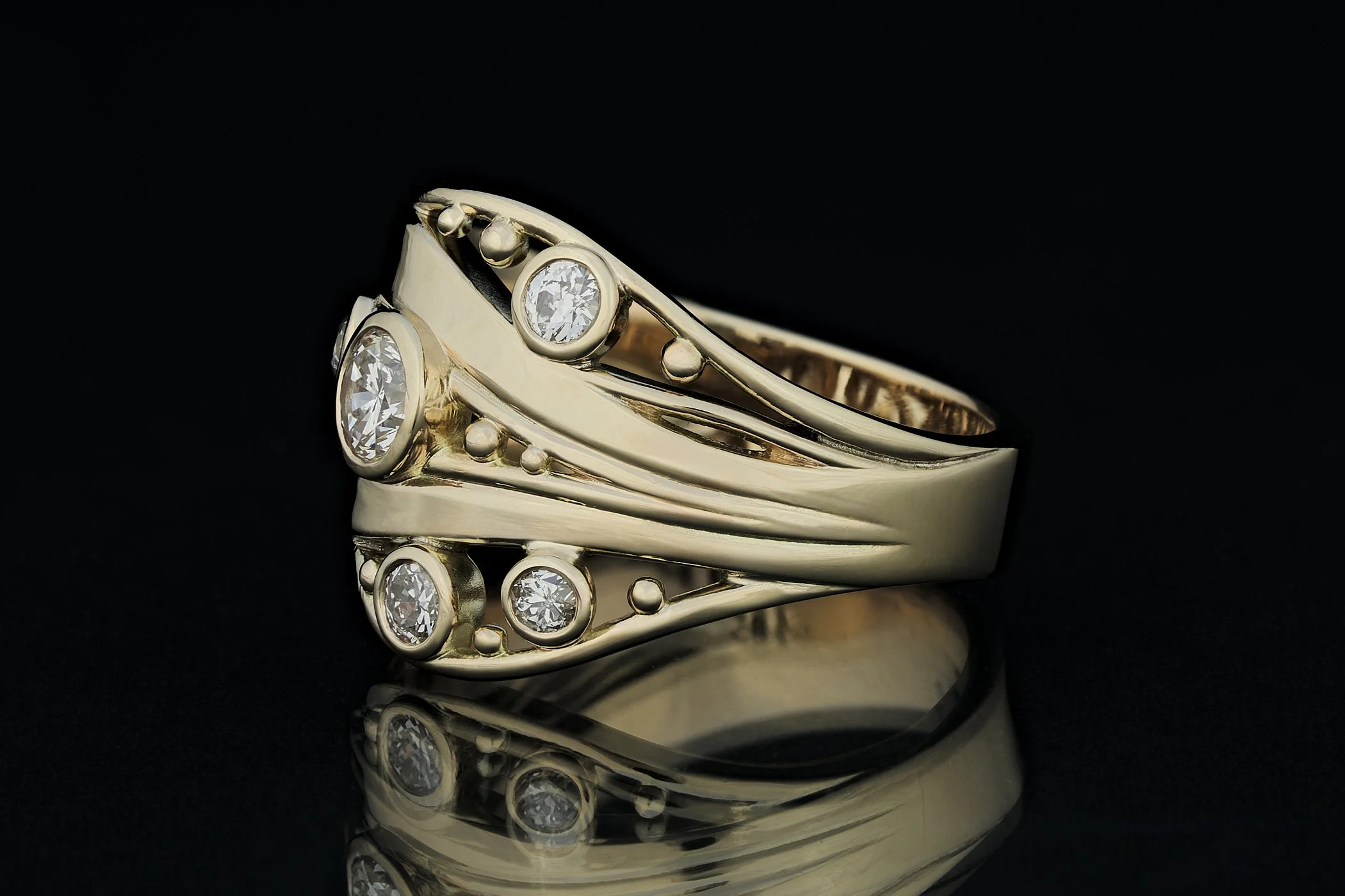 Working with and creating heirloom jewellery