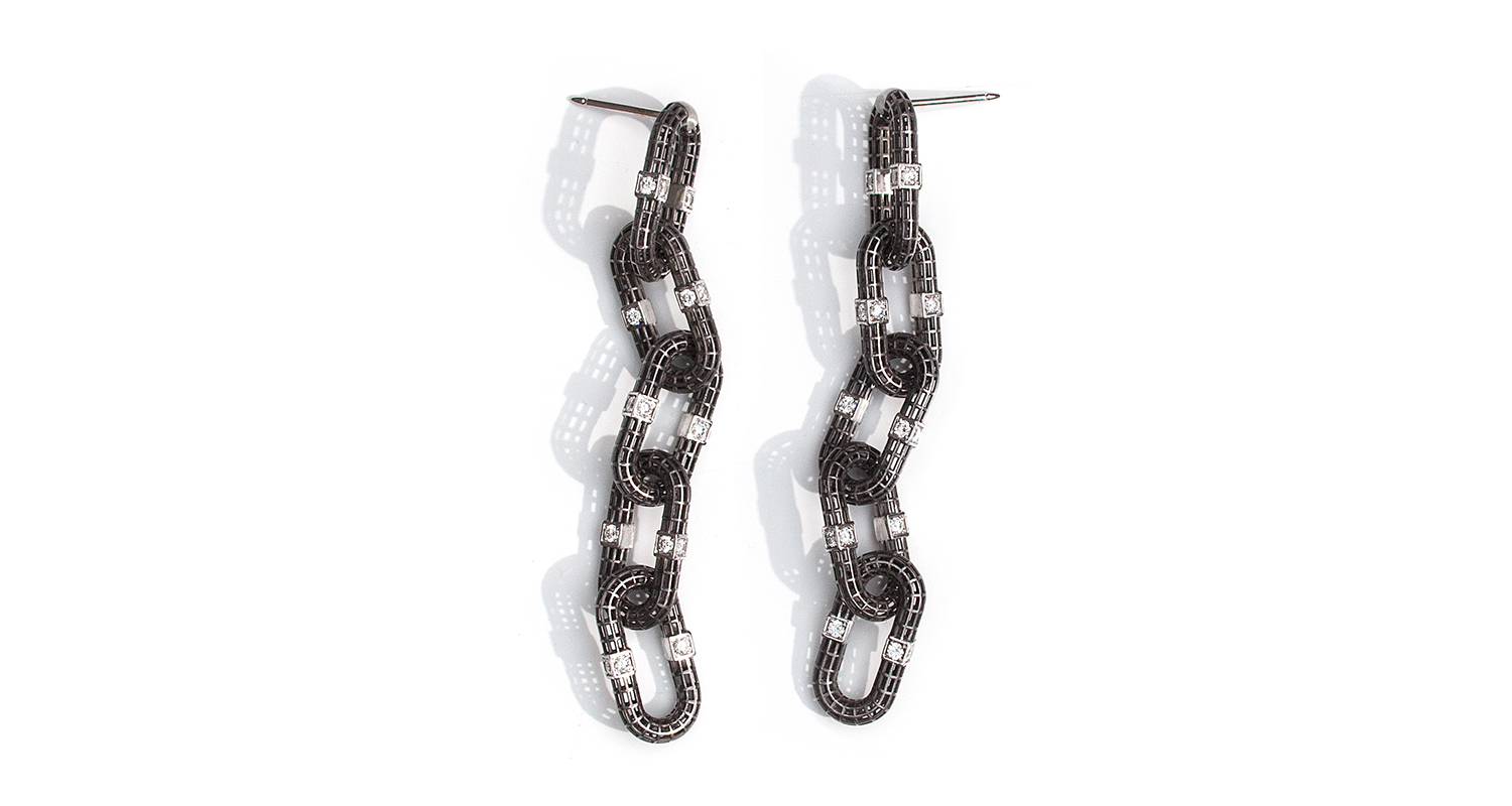 RouleCo_LookBook_chainlinkearrings_blackeneddiamonds.jpg