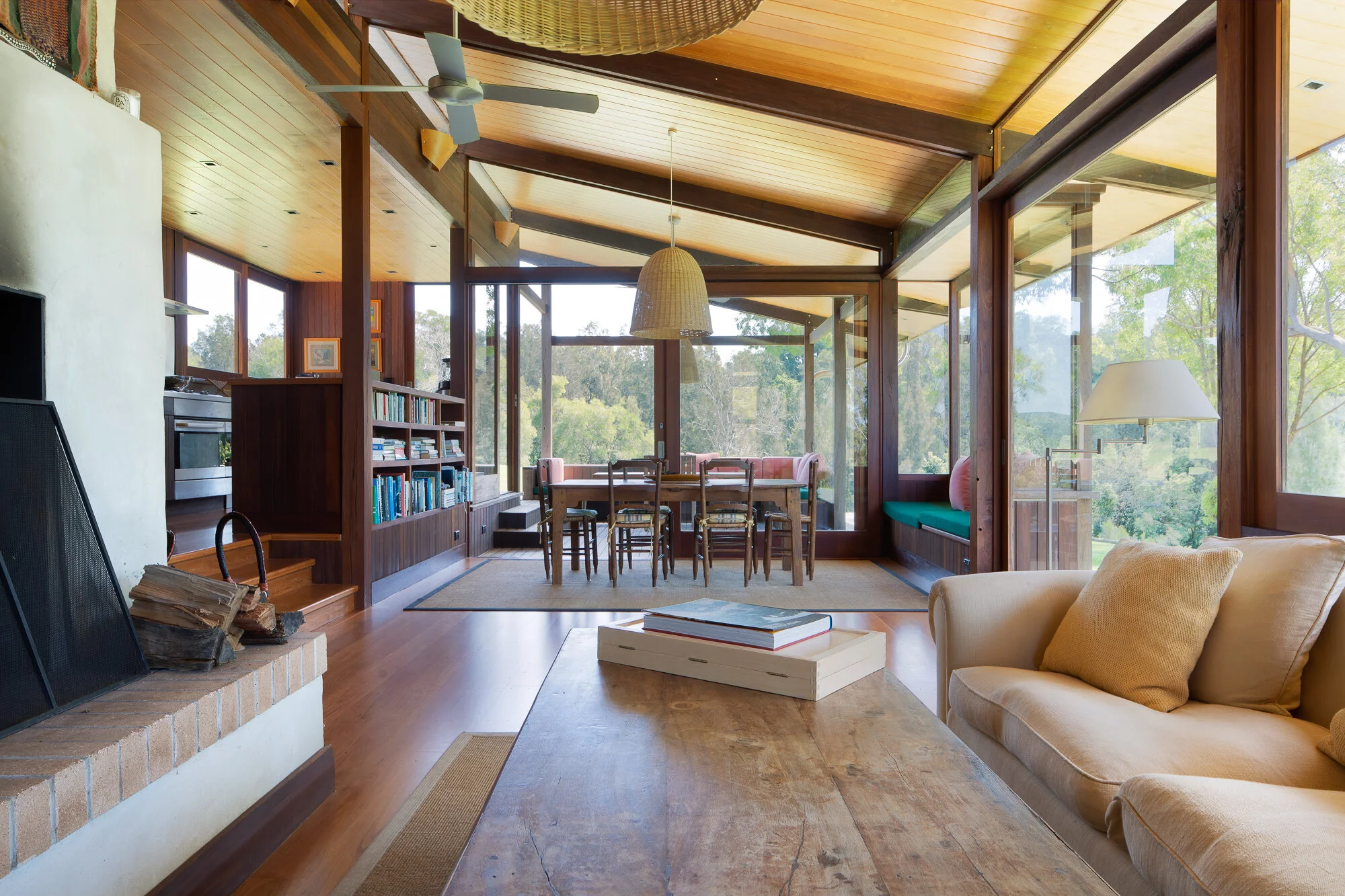 BlueysBeachLakeHouse_Web-16.jpg
