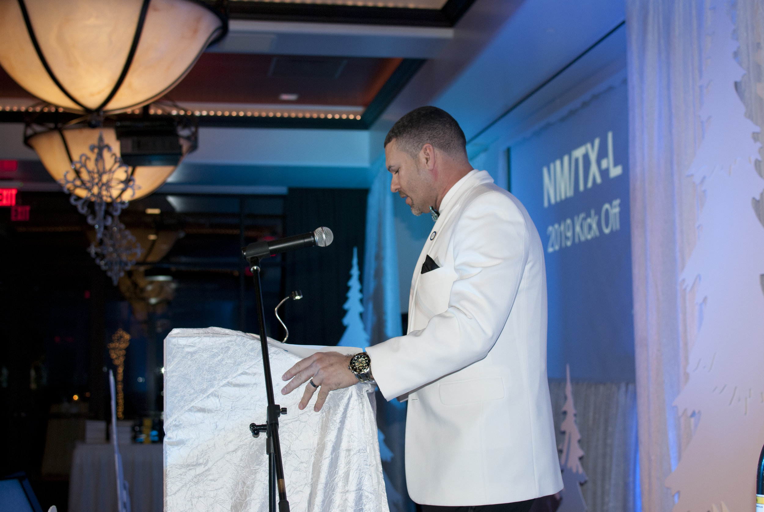 AFLAC_WINNERS+GUESTS_19.jpg