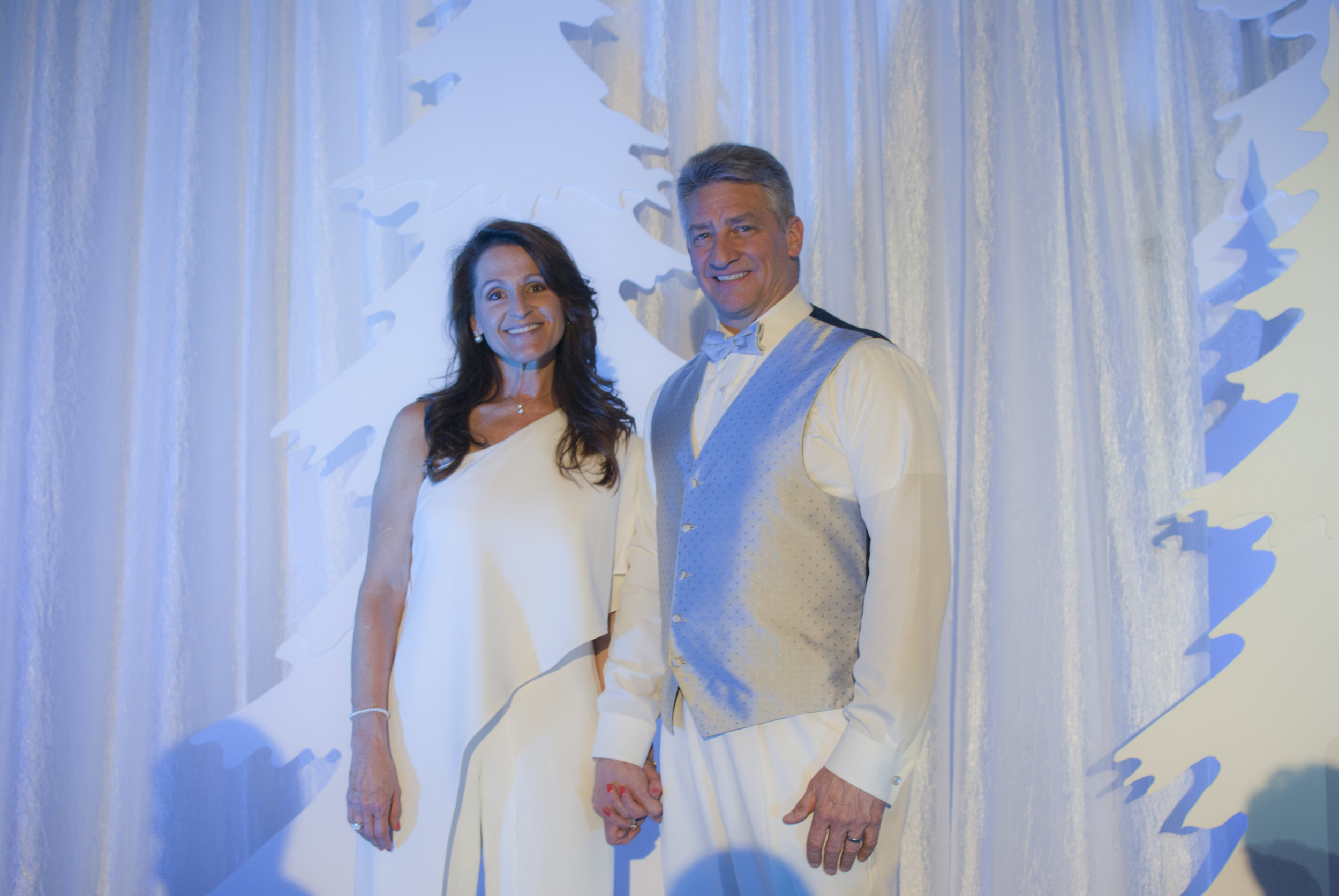 AFLAC_WINNERS+GUESTS_117.jpg