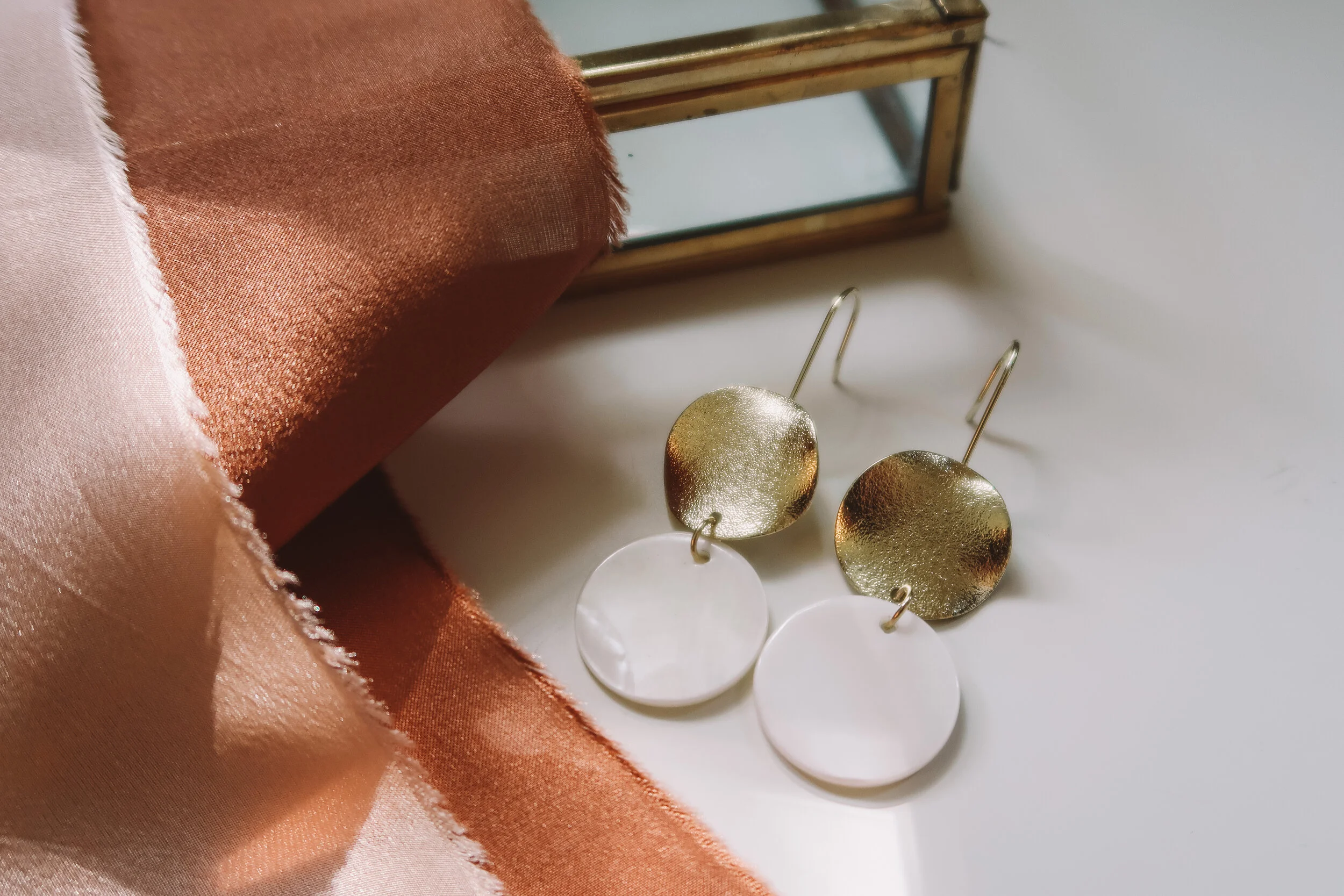 8C1F4CDB-DC82-441F-9B8B-F05A54E54028