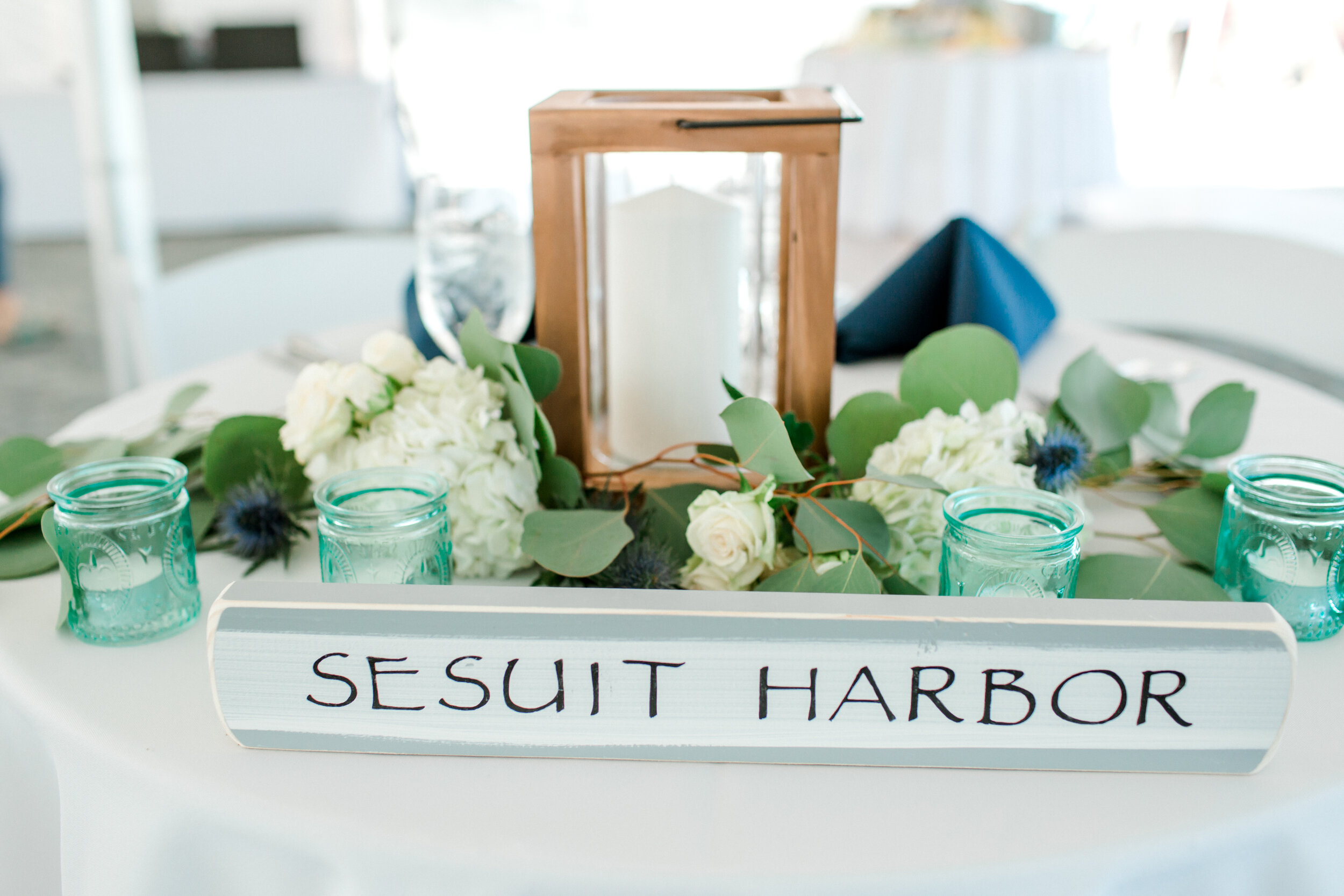 sesuit_harbor_cafe_wedding_Michelle_Dunham_Photography_reception-14.jpg