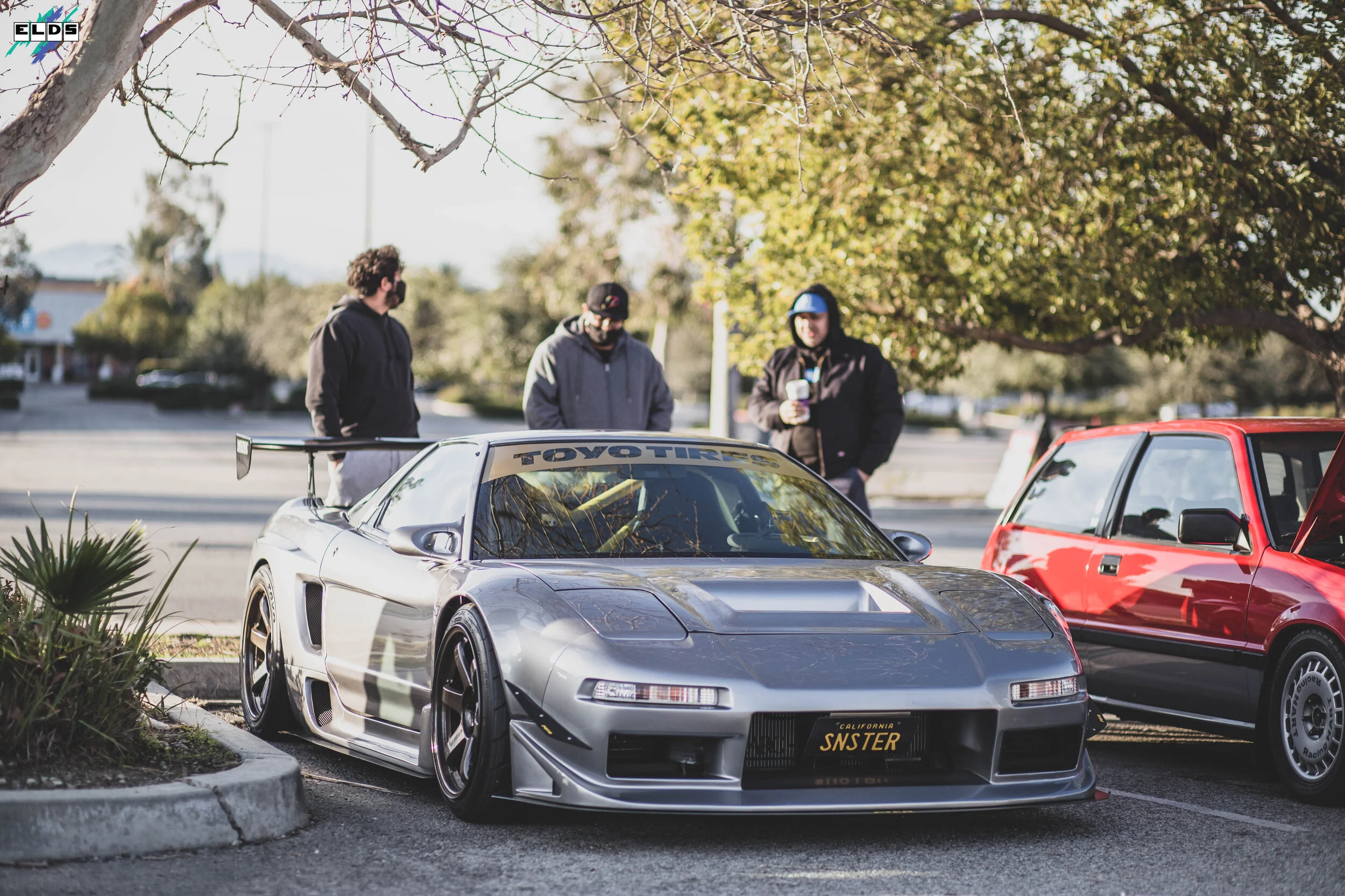 Crazy NSX showed up, first time seeing this thing out there. amazing car