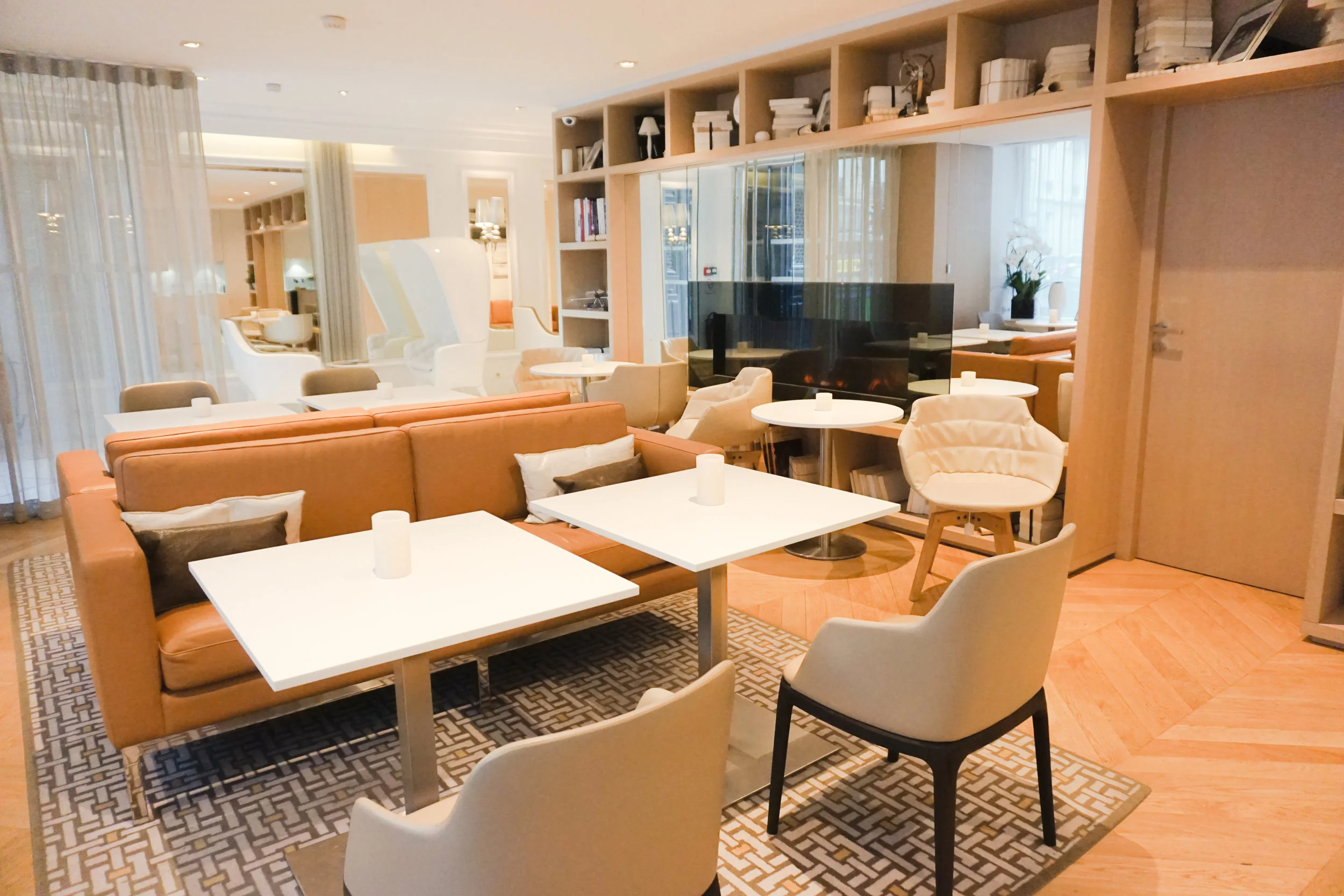 RHOTELPARIS-1-2.jpg