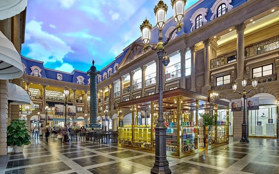 Place-Vendome-at-The-Parisian-Macao.jpeg