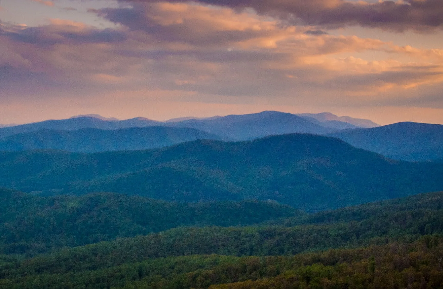 Range View Overlook – Mountain Views &amp; Night Sky Photography on Skyline Drive