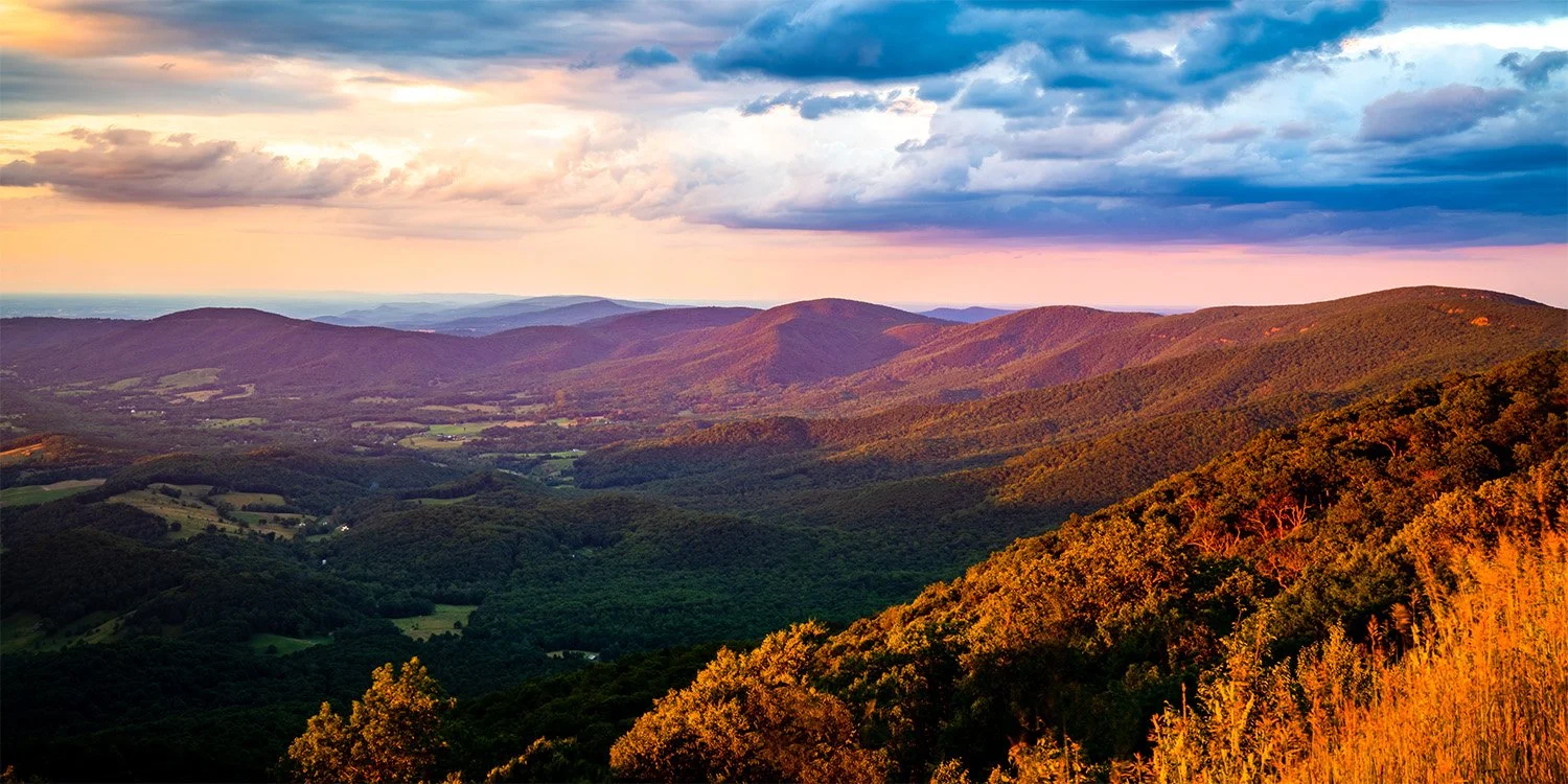 Skyline Drive overlook near Front Royal Virginia in Shenandoah National Park