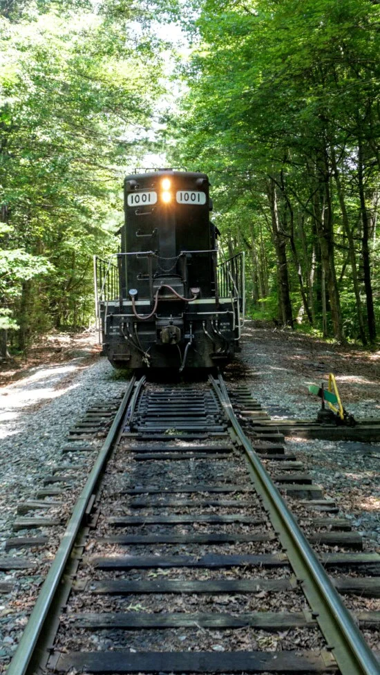 Pennsylvania Part 1: Official Halfway Point, Trains, Old Mining Machines, and America's B-Day (16 photos, 1 video)
