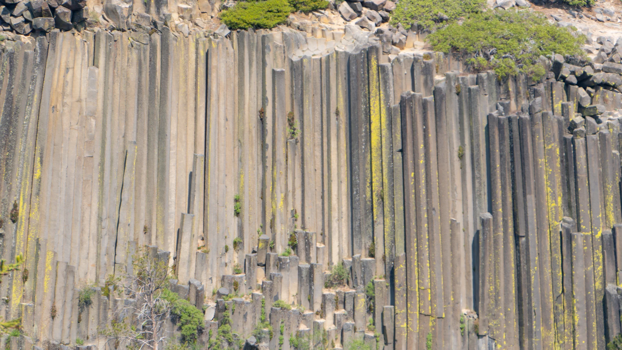 CA Section H-3: More Waterfalls, Fires, Zero Days in Mammoth Lakes, and the Devil's Postpile (24 photos)