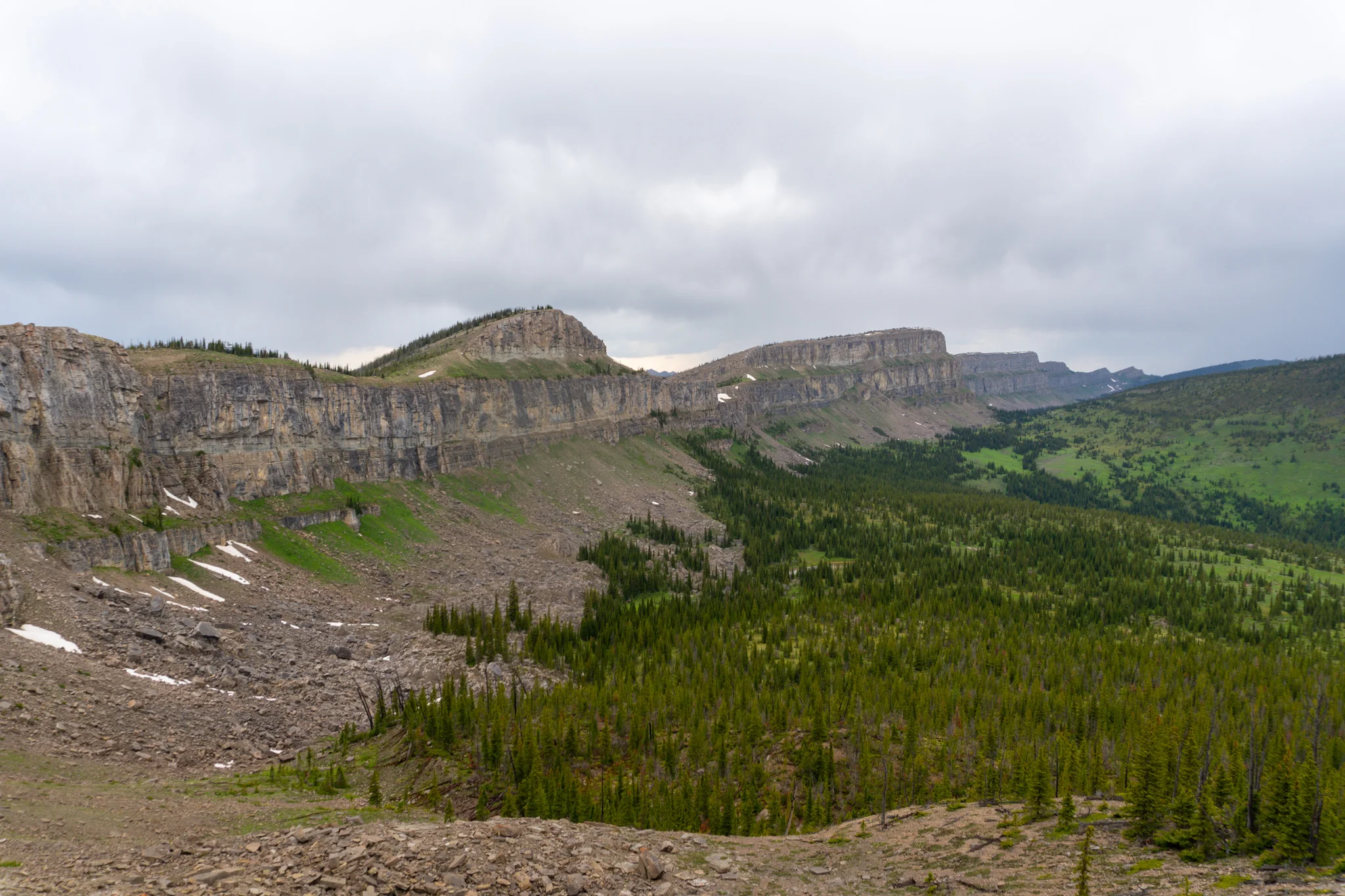 Section 2: The Bob Marshall Wilderness. Sad Owls, Big Walls, and Horseshoe Bend (20 photos, 3 videos)