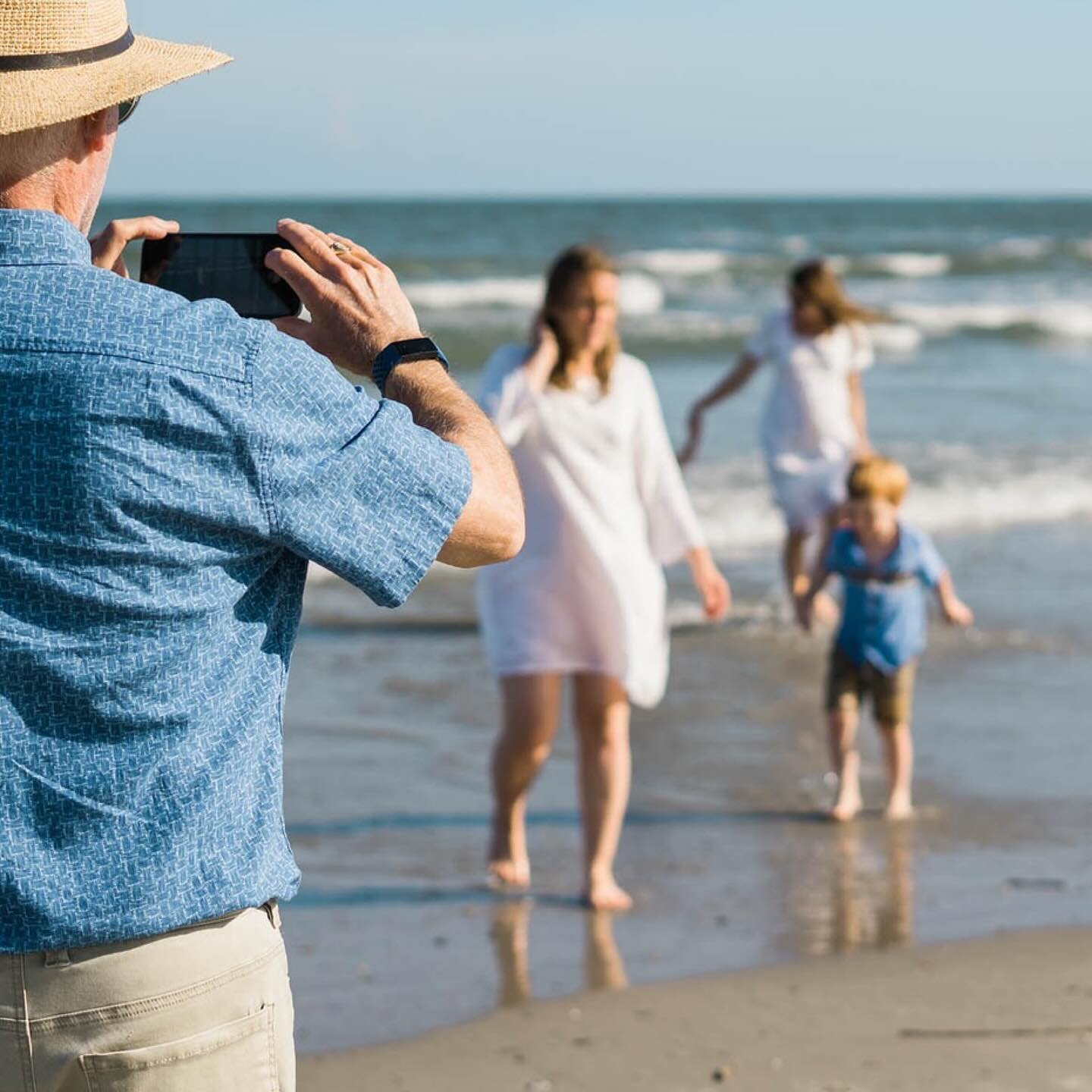 Who else is ready for family days on the beach? 

I can&rsquo;t wait for more family photos, splashing, building sand castles, and beach snacks 🌞

Book your family sessions soon! 

June and August are my only summer months available for Charleston b