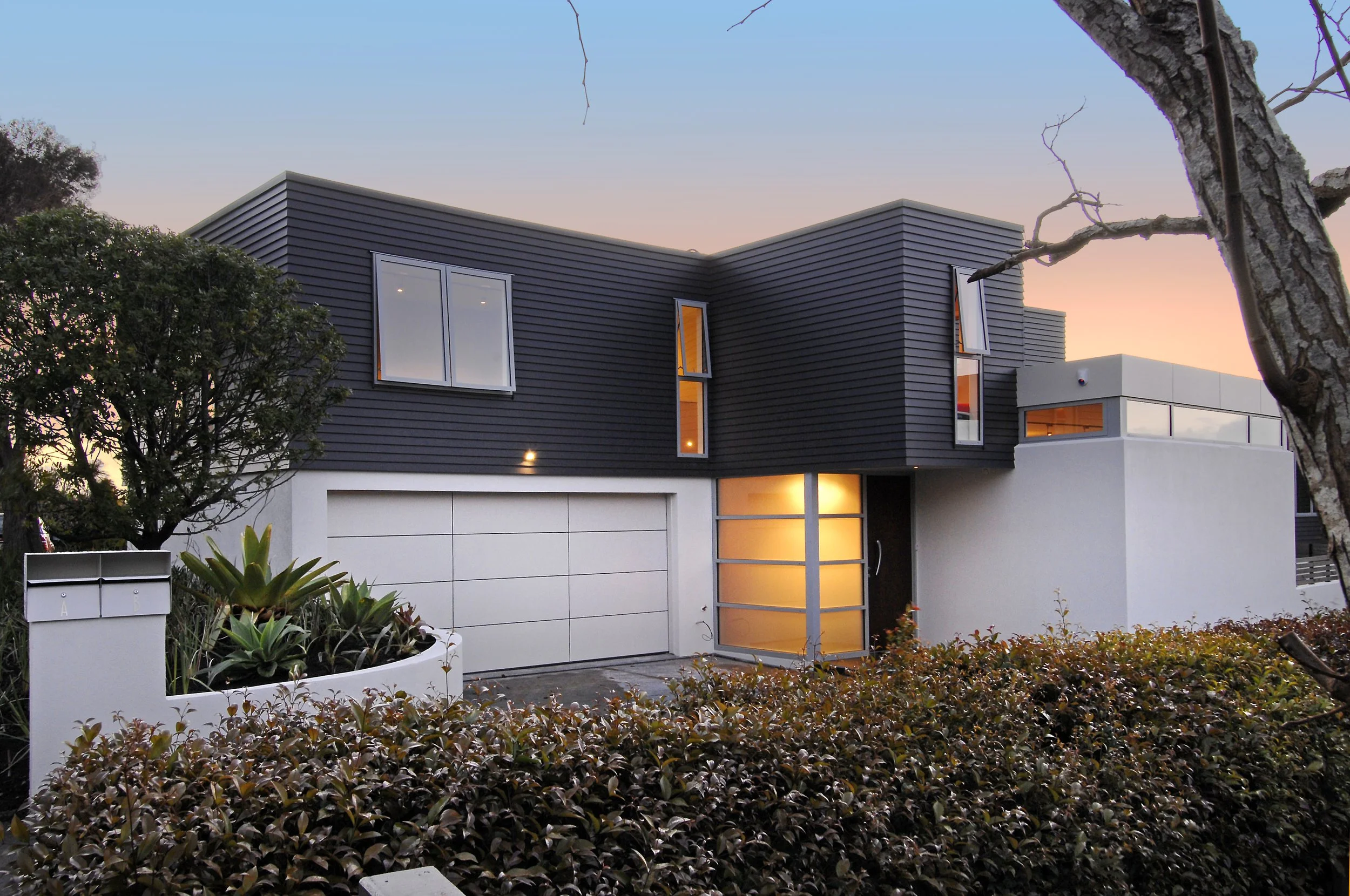 Meadowbank houses 2.JPG