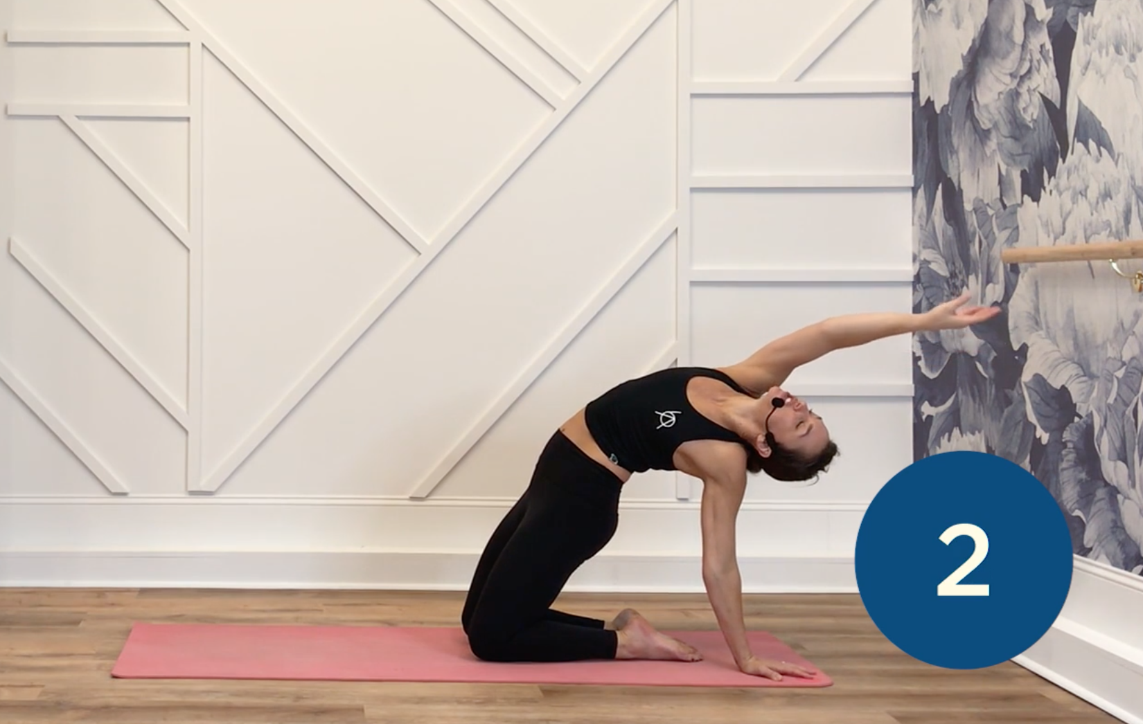 My Favorites Stretches to Relieve Your Stress! 