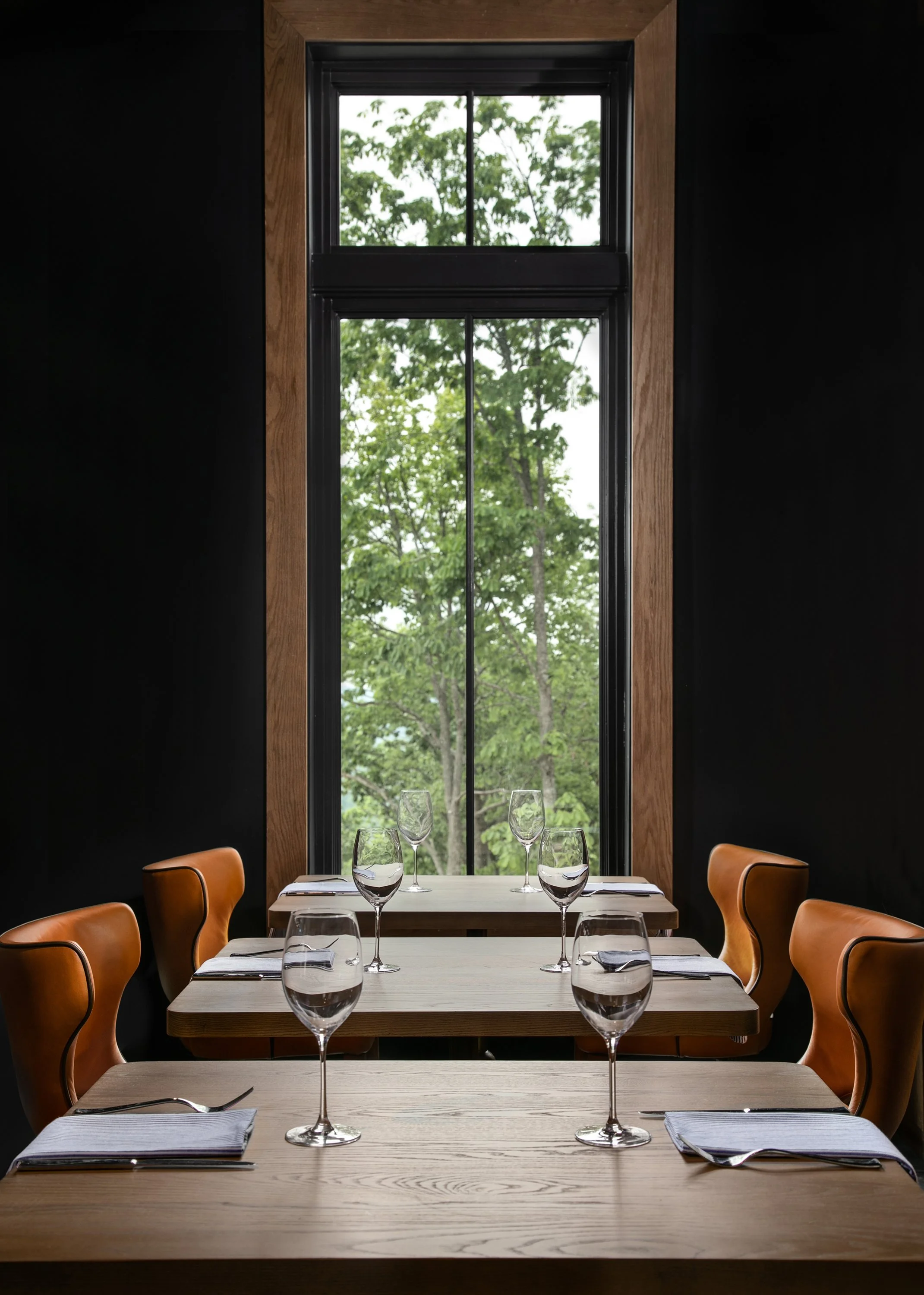Cloudland Hotel_McLemore_Restaurant_Auld Alliance_Two tops b_by 161 Photography.jpg