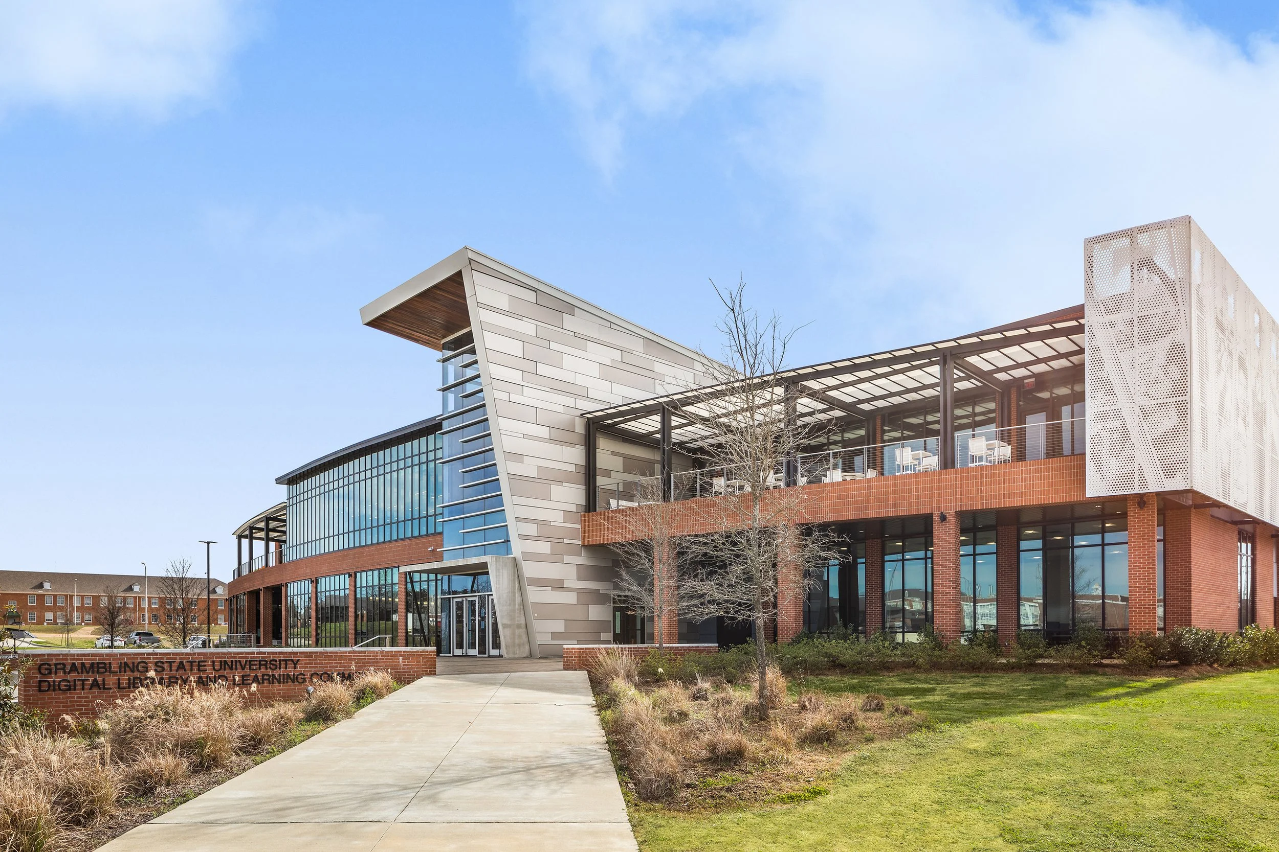 Grambling U Library_Exterior_Front Day 2_by 161 Photography.jpg