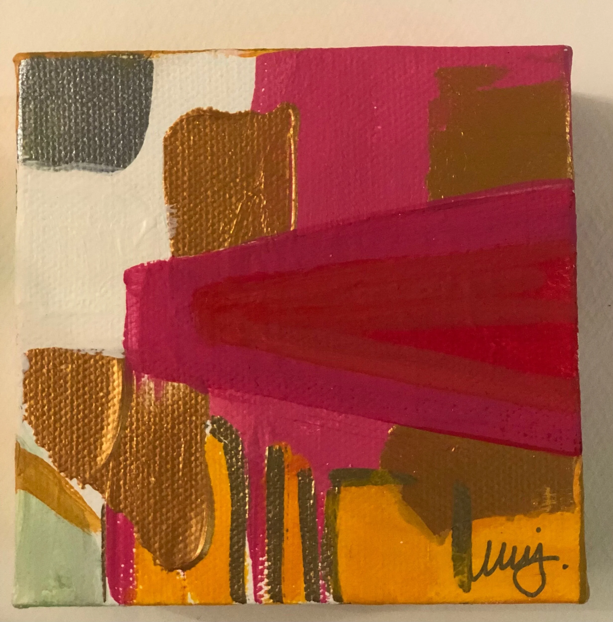 DB401E38-2A4B-41D5-A14B-735A9C18785F