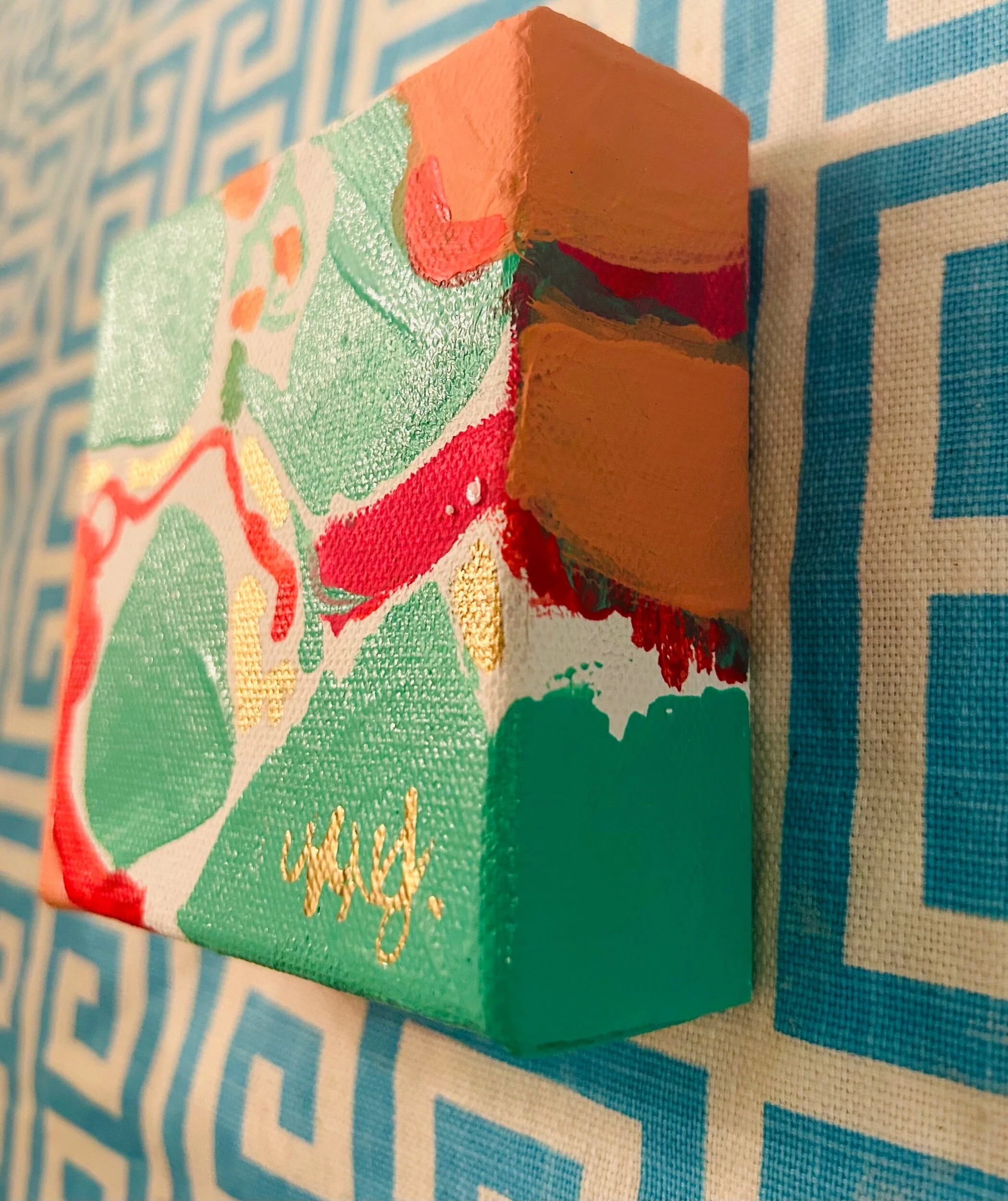 0D714220-F5F8-40BA-8016-87C1C9B7BDD8