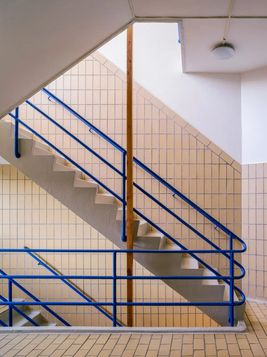 Spacon & X brings order to Space10's head office with adaptable partitions.png