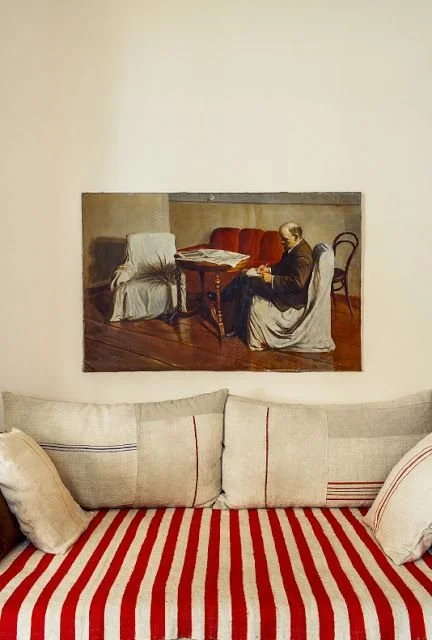 Ines de la Fressange at home _.jpeg