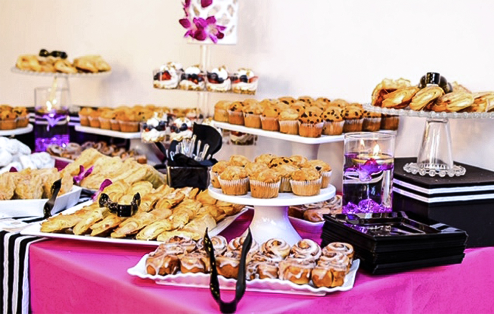 Elite_Photos_table.jpg