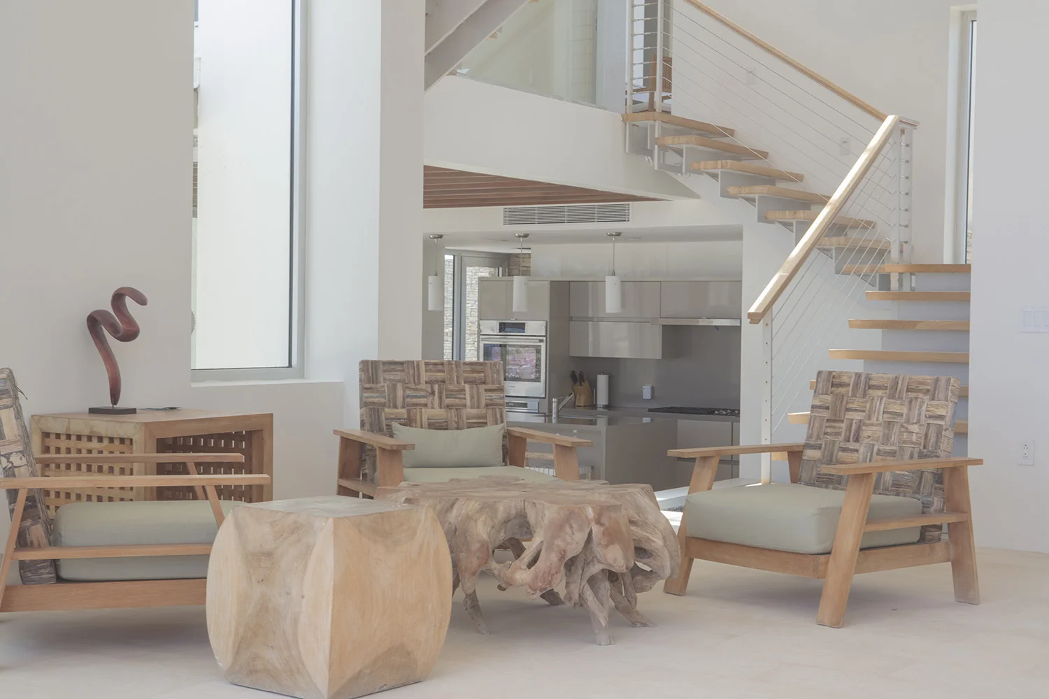 NorthVilla_LivingRoom2s.jpg